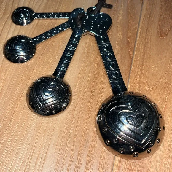 Heart Design Measuring Spoons - Picture 4 of 4